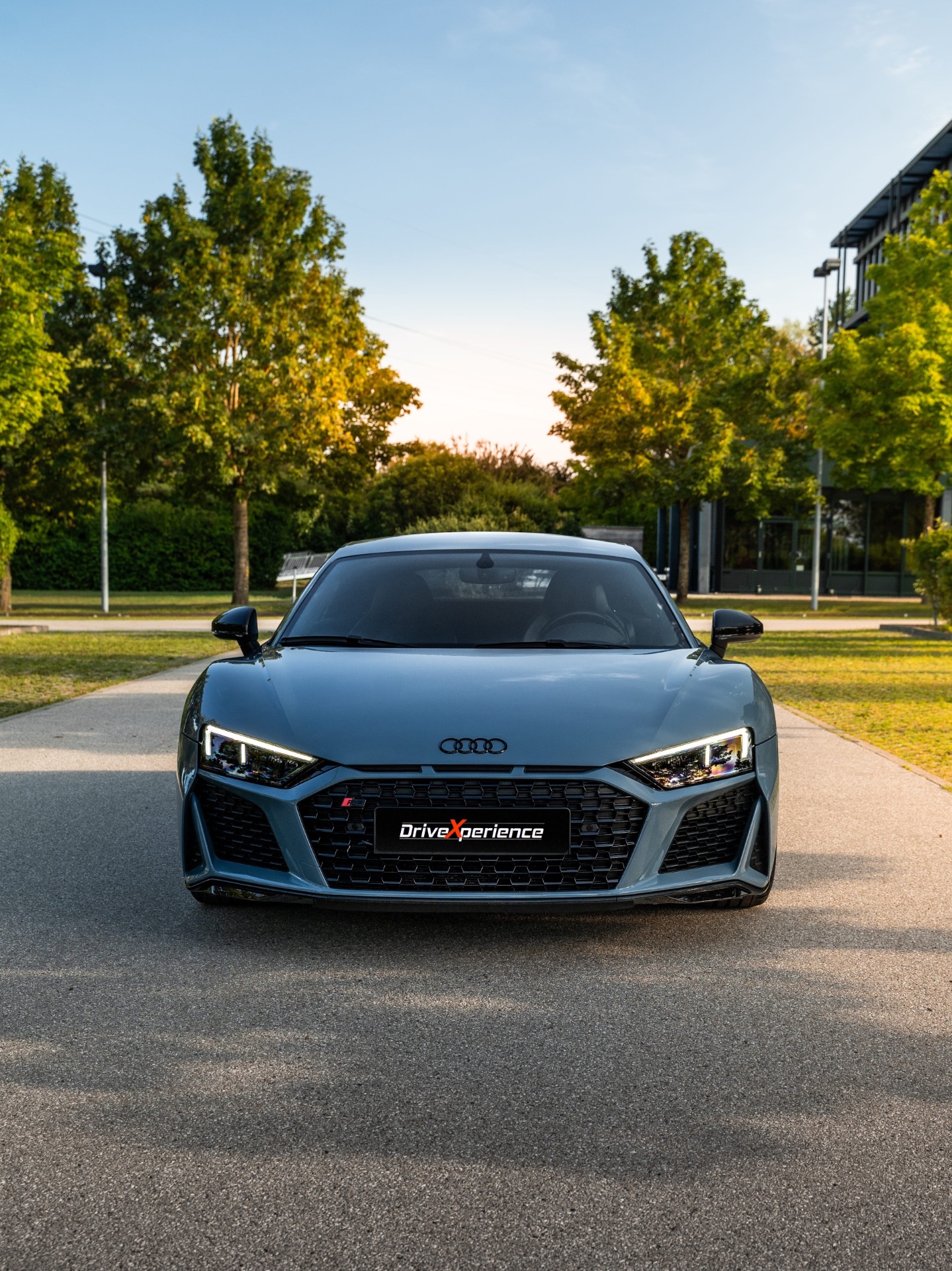 Audi R8 V10 mieten – DriveXperience